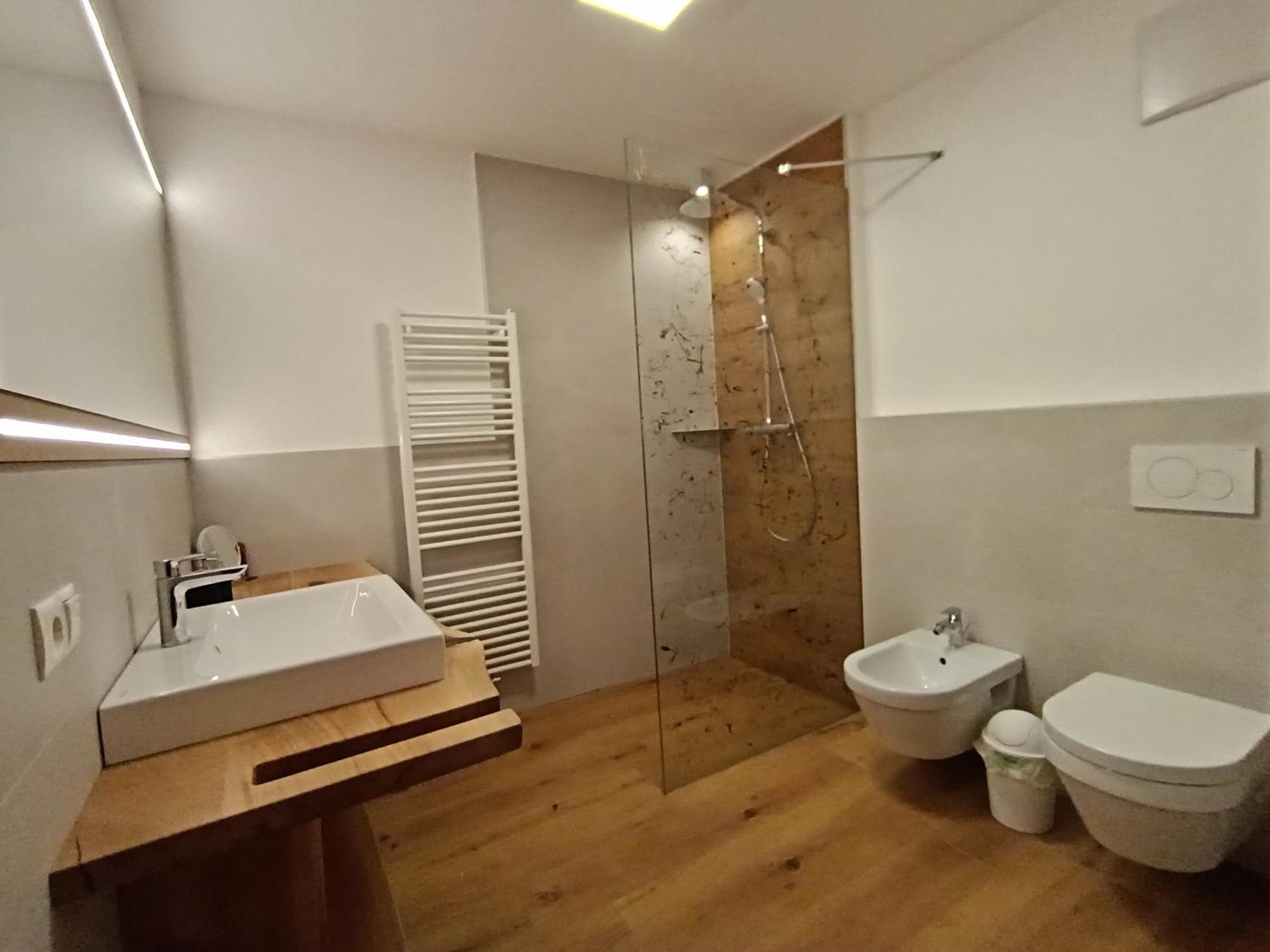 Innerraderhof Apartment 4 براتو ألا درافا المظهر الخارجي الصورة